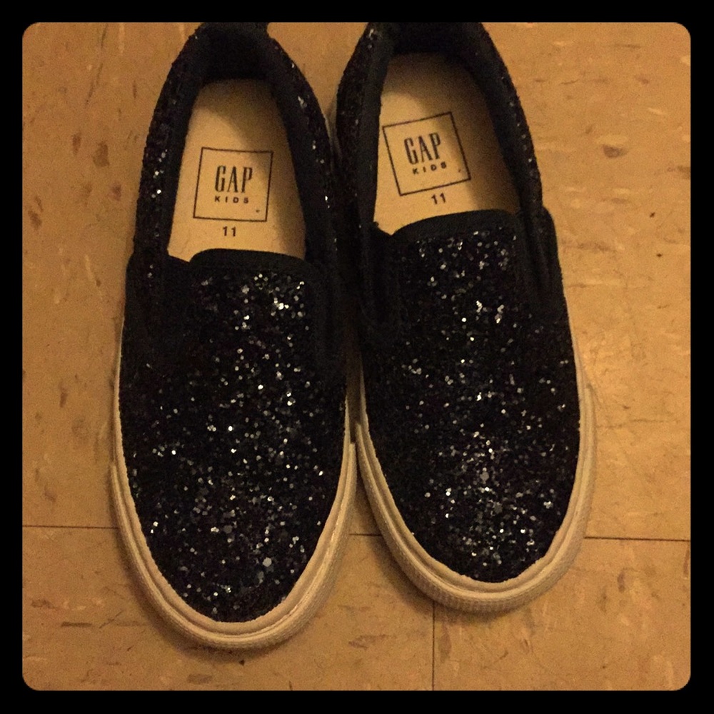 Gap sneakers size 11